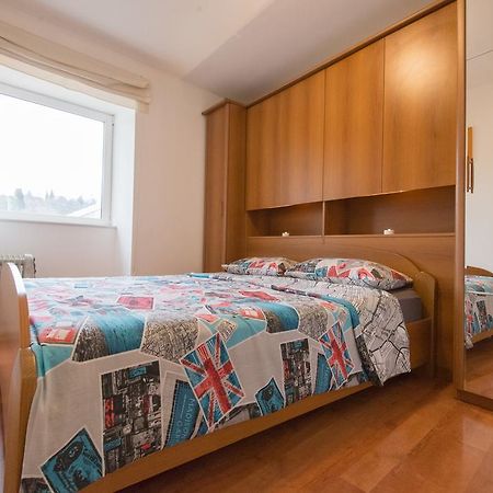 Apartment Roberta 里耶卡 外观 照片